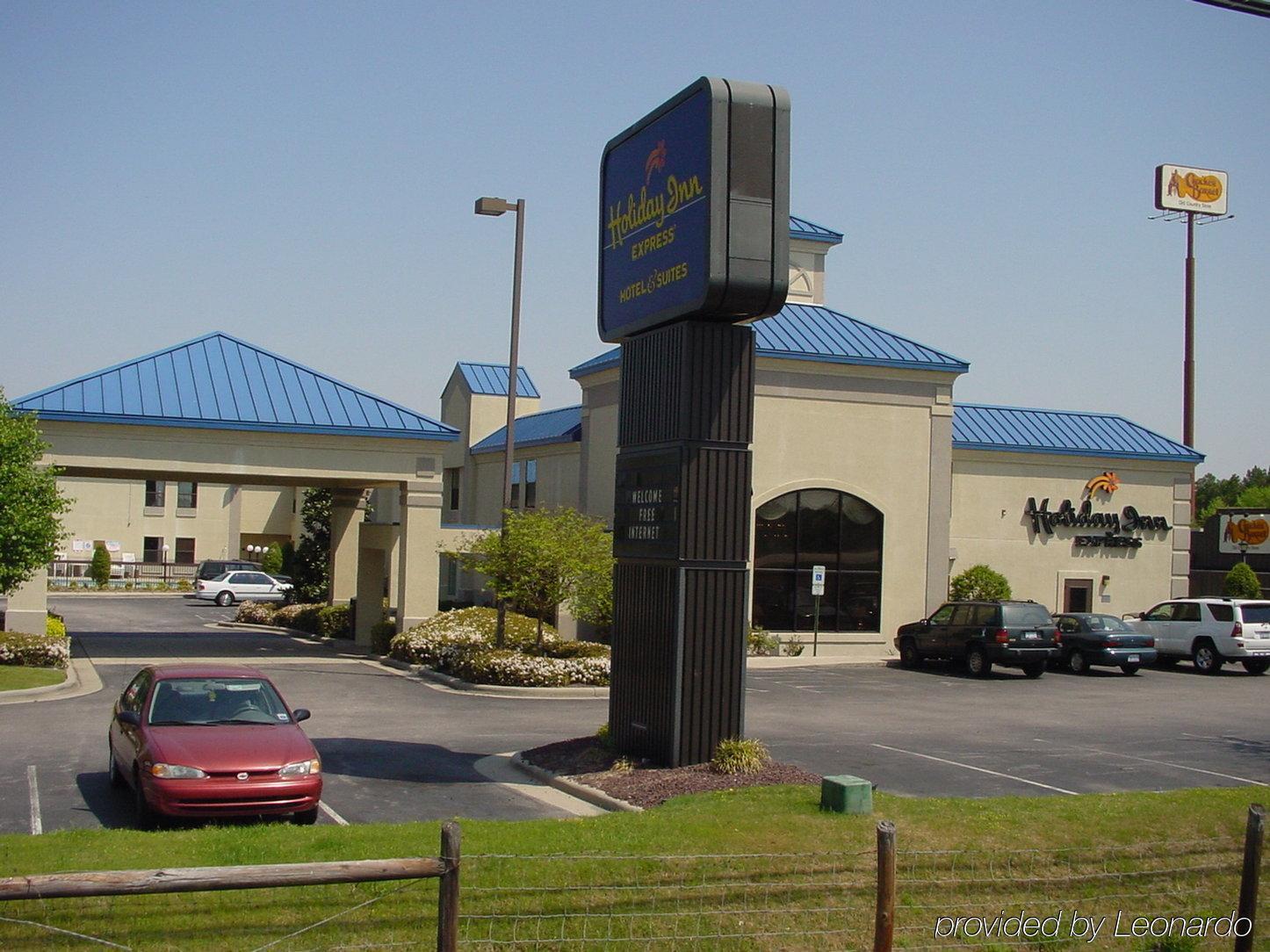 Holiday Inn Express Wilson I-95 By Ihg Exterior photo